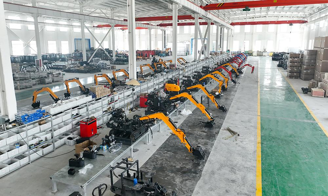 Dikkwell Fabrika Kat - Çeşitli Tamamlanmış Ekskavatörler Aralığı